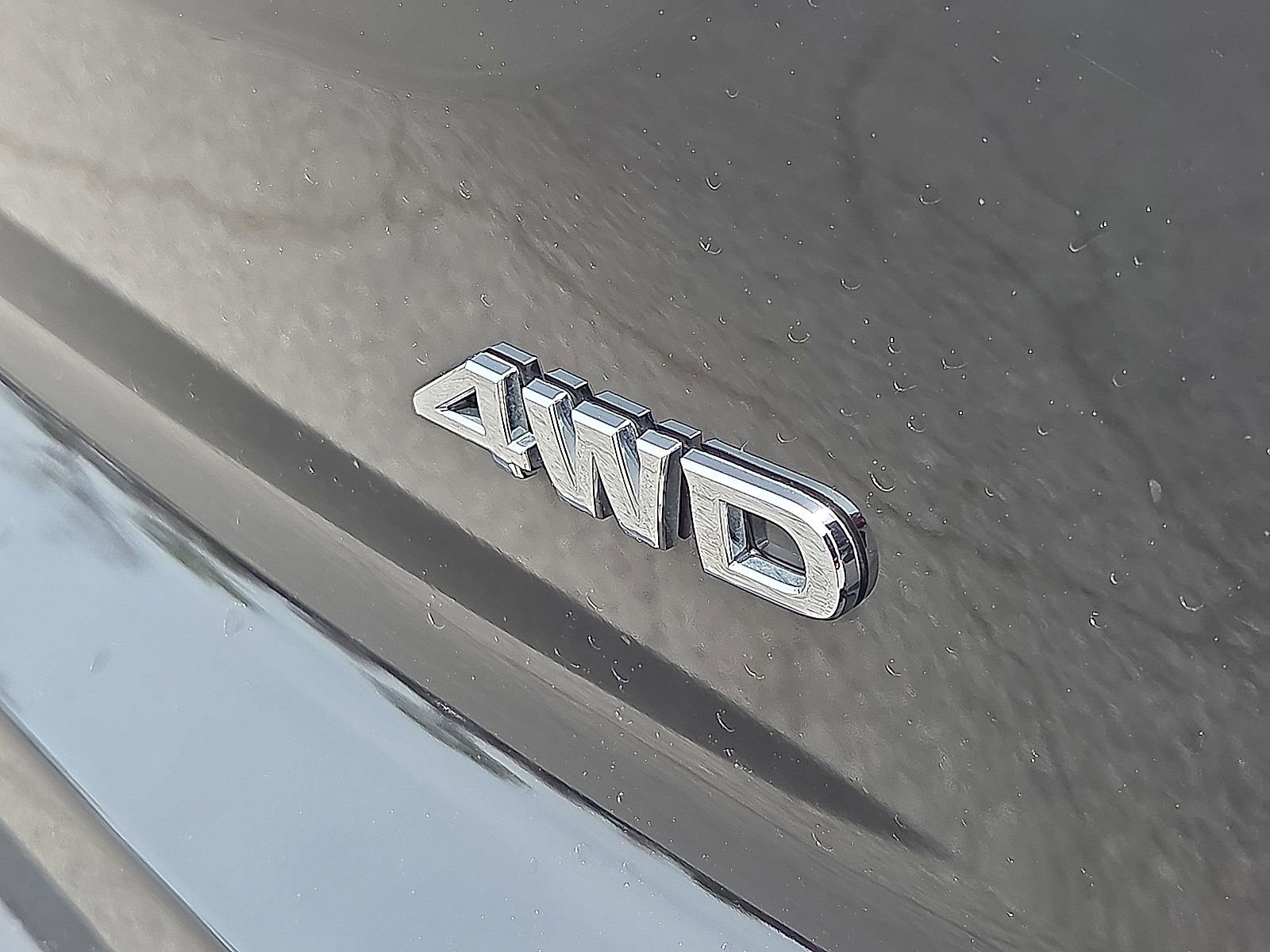 Used 2025 Nissan Pathfinder SV AWD/4WD image 8
