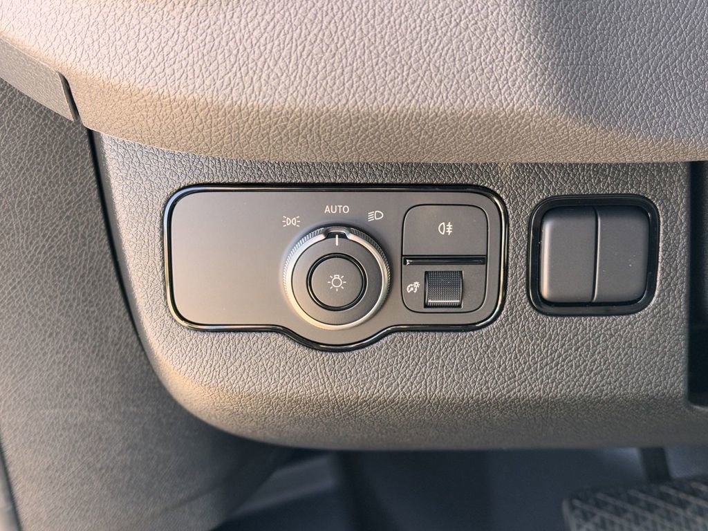 New 2025 Mercedes-Benz Sprinter 2500 image 15