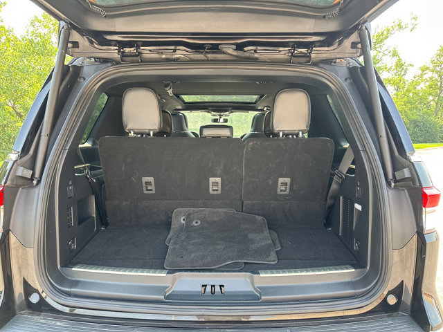 Used 2022 Lincoln Navigator Reserve image 34