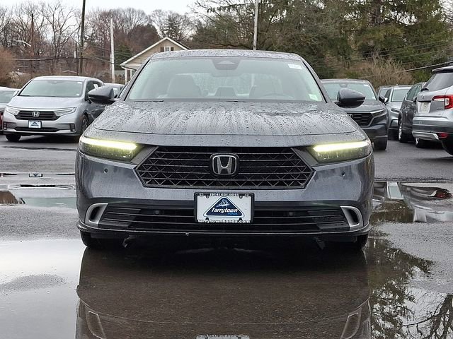 Certified 2023 Honda Accord Touring image 2