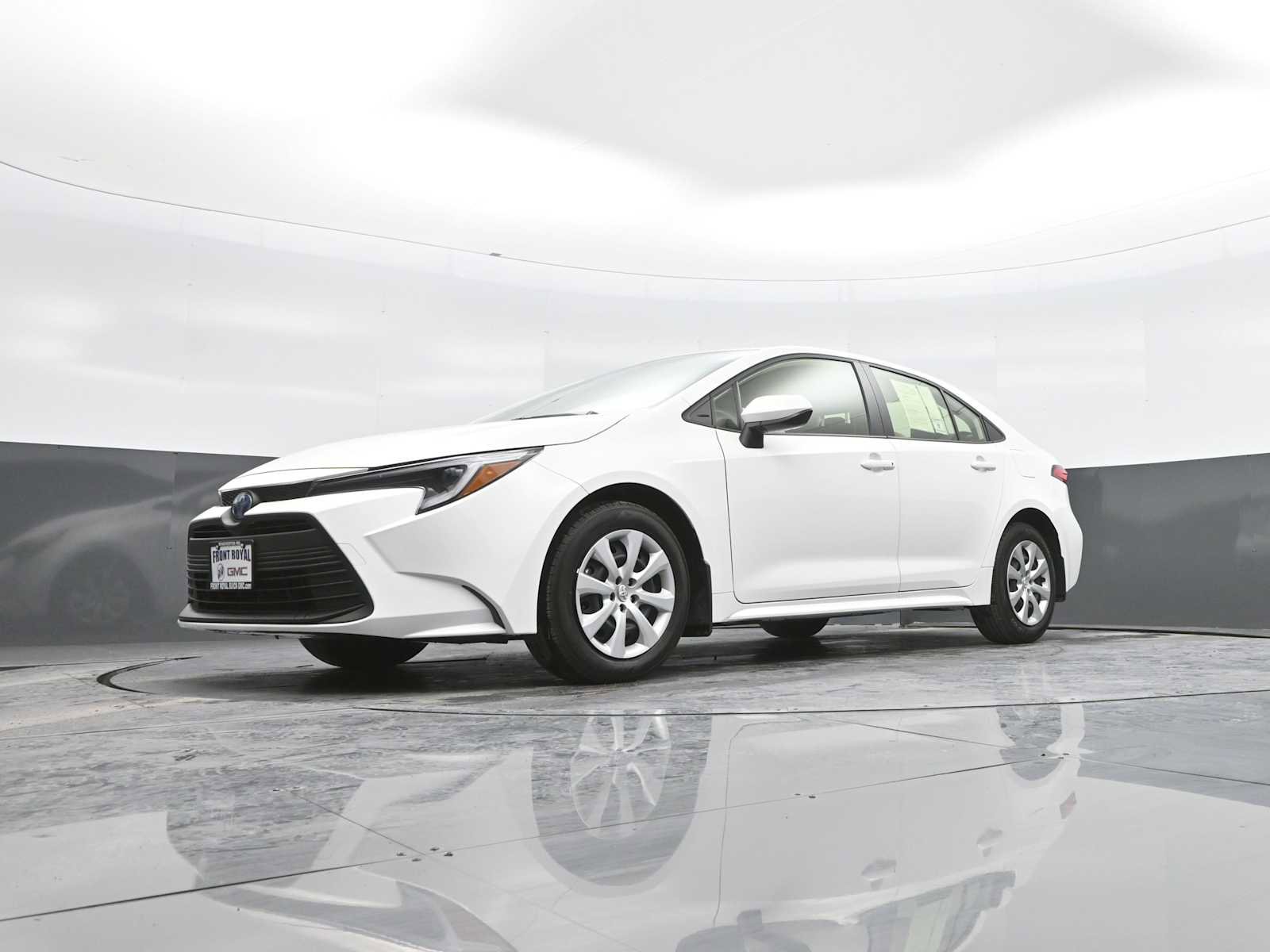 Used 2024 Toyota Corolla LE image 20