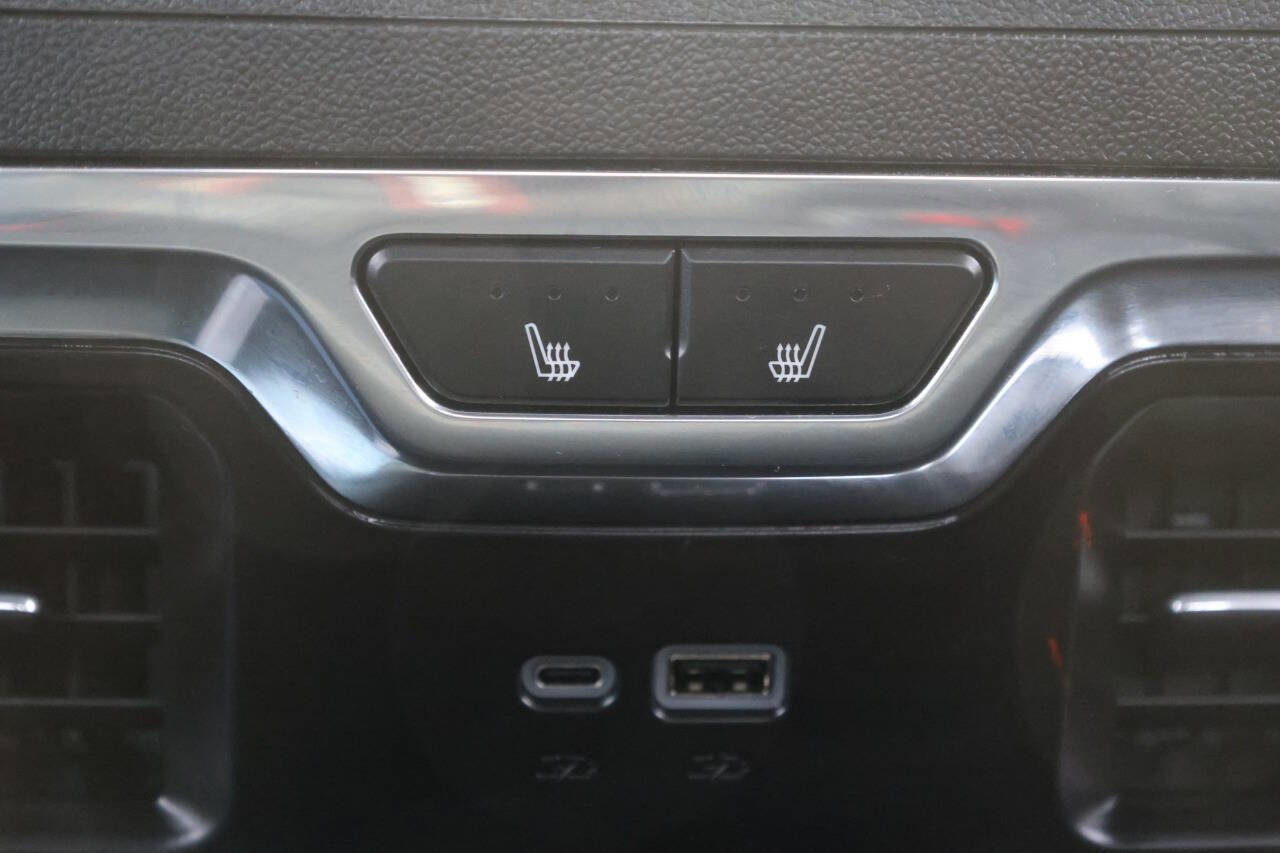 Used 2024 GMC Sierra 1500 Denali image 22