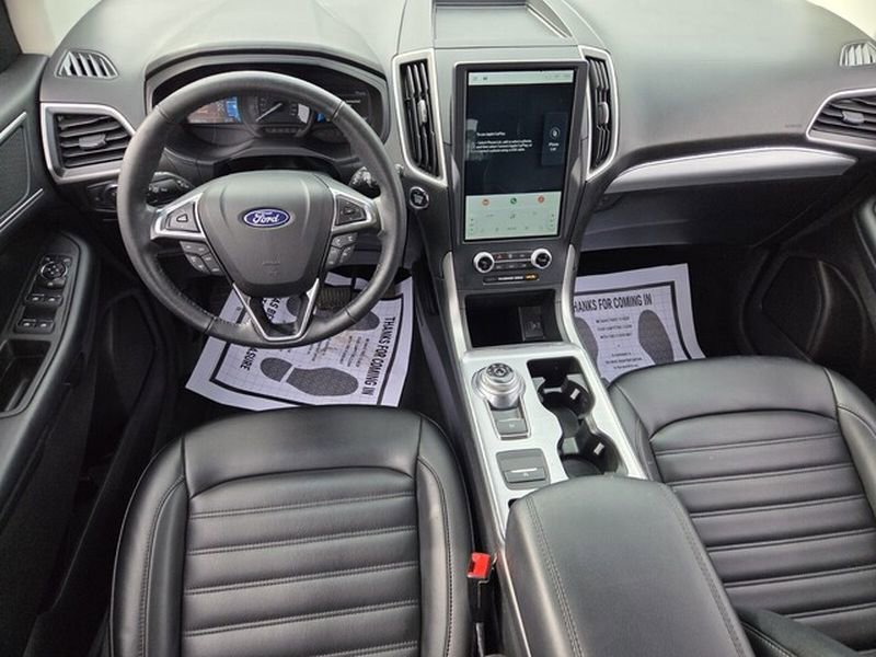 Used 2022 Ford Edge SEL AWD/4WD image 9