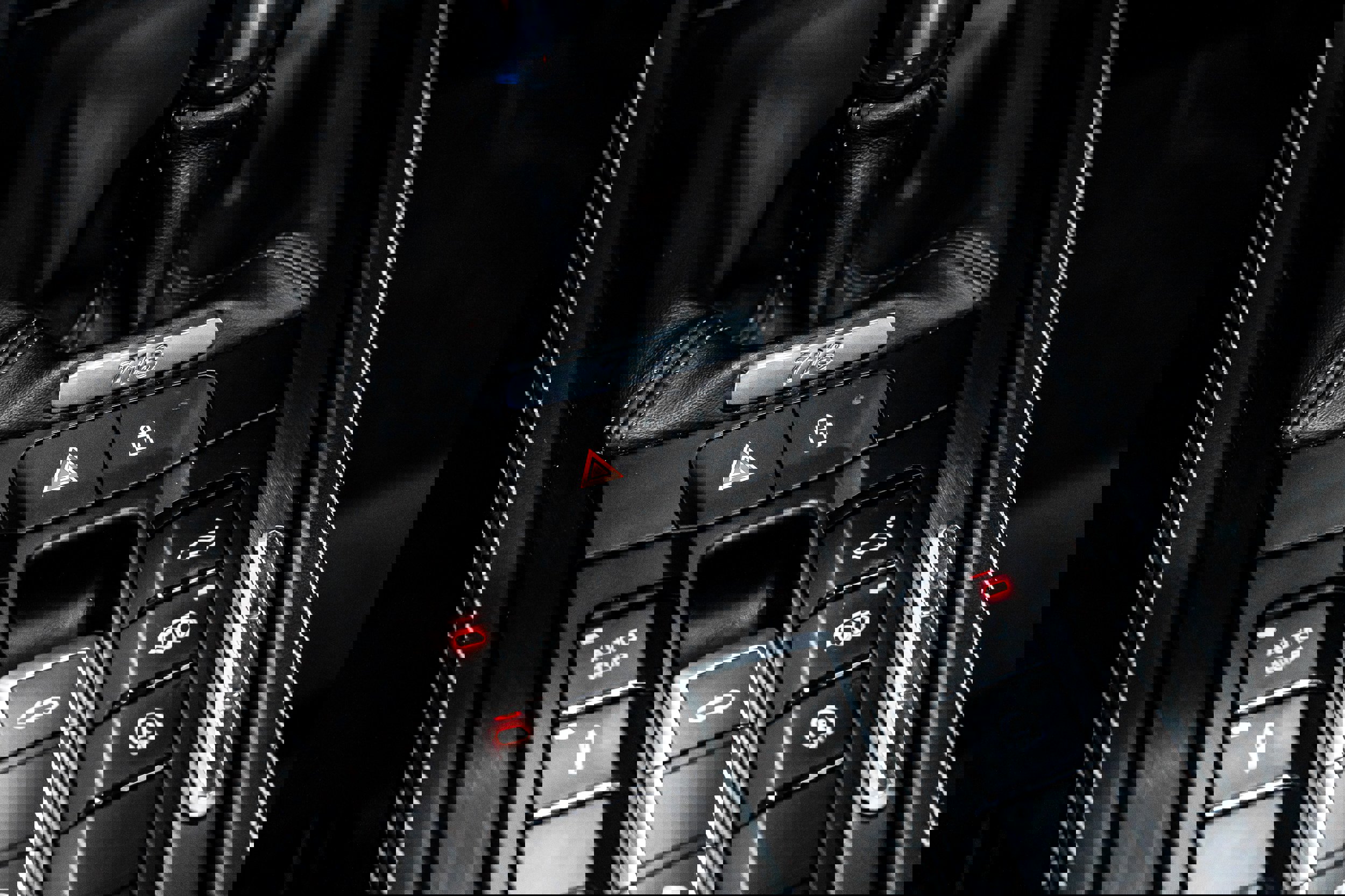 Used 2020 Porsche 718 Boxster Spyder RWD image 30