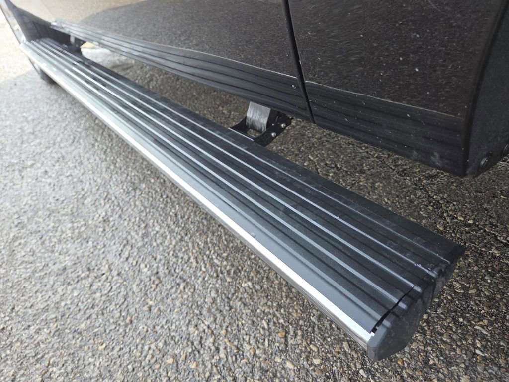 Used 2024 Ford Expedition Max Limited AWD/4WD image 21