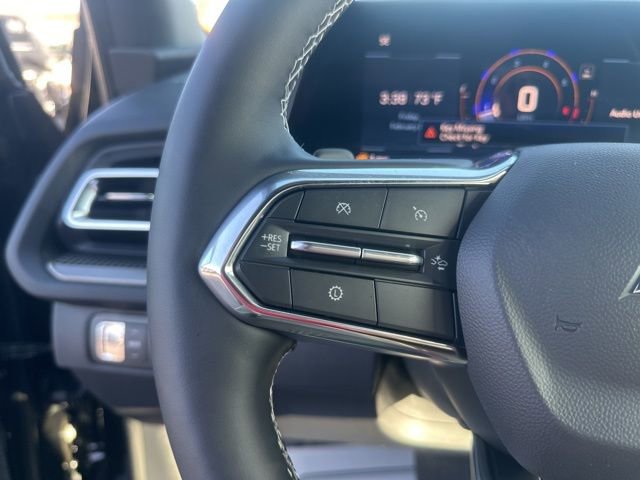 New 2026 Chevrolet Traverse LT w/ Driver Confidence Package FWD image 19