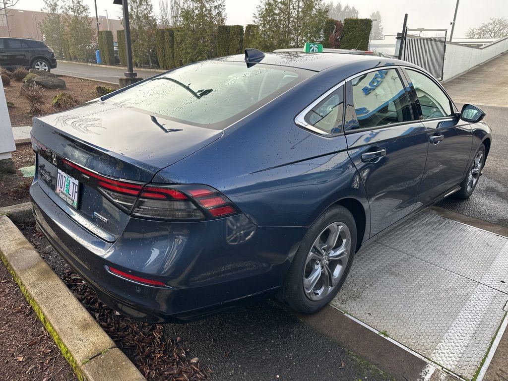 Used 2023 Honda Accord EX-L image 5