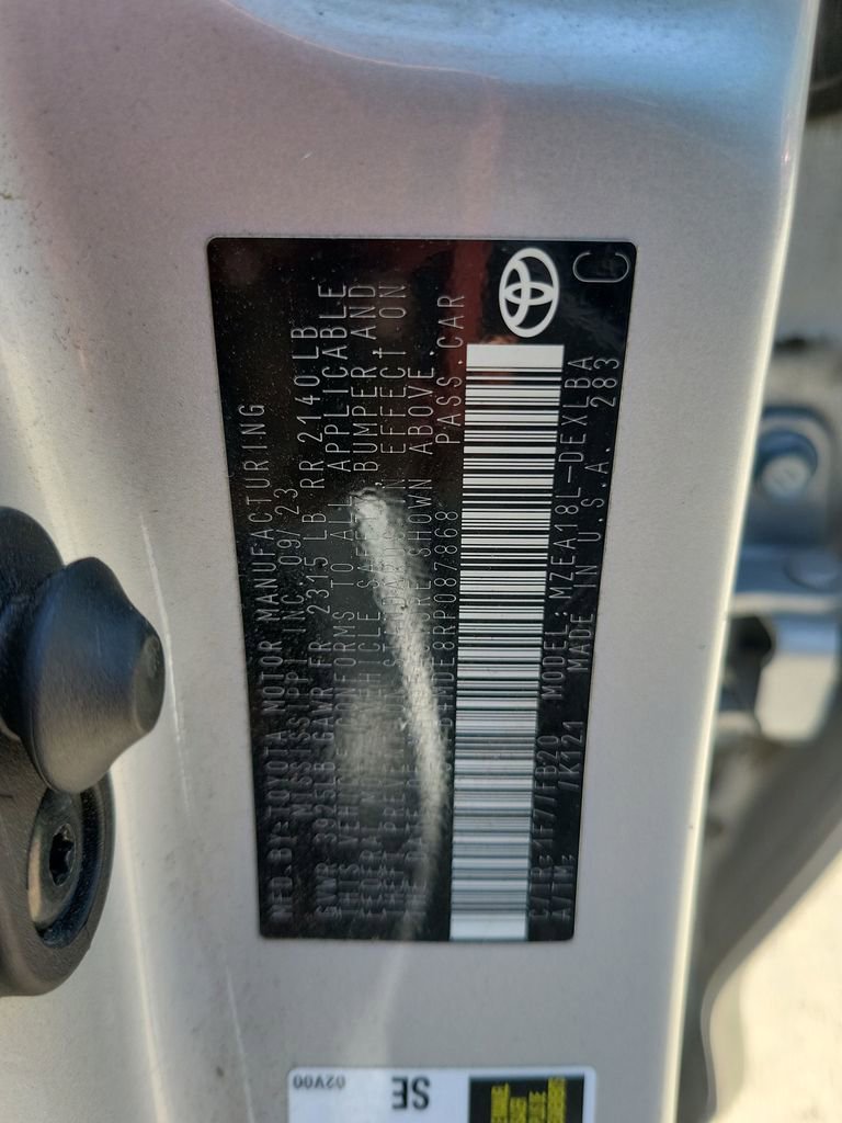 Used 2024 Toyota Corolla LE image 35