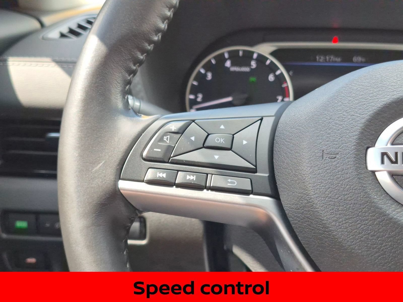 Certified 2021 Nissan Sentra SV FWD image 20