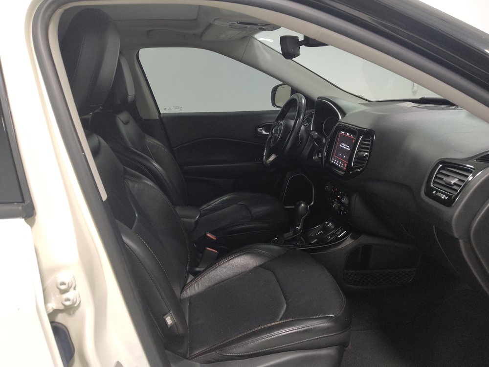 Used 2021 Jeep Compass Limited w/ Sun and Sound Group AWD/4WD image 21