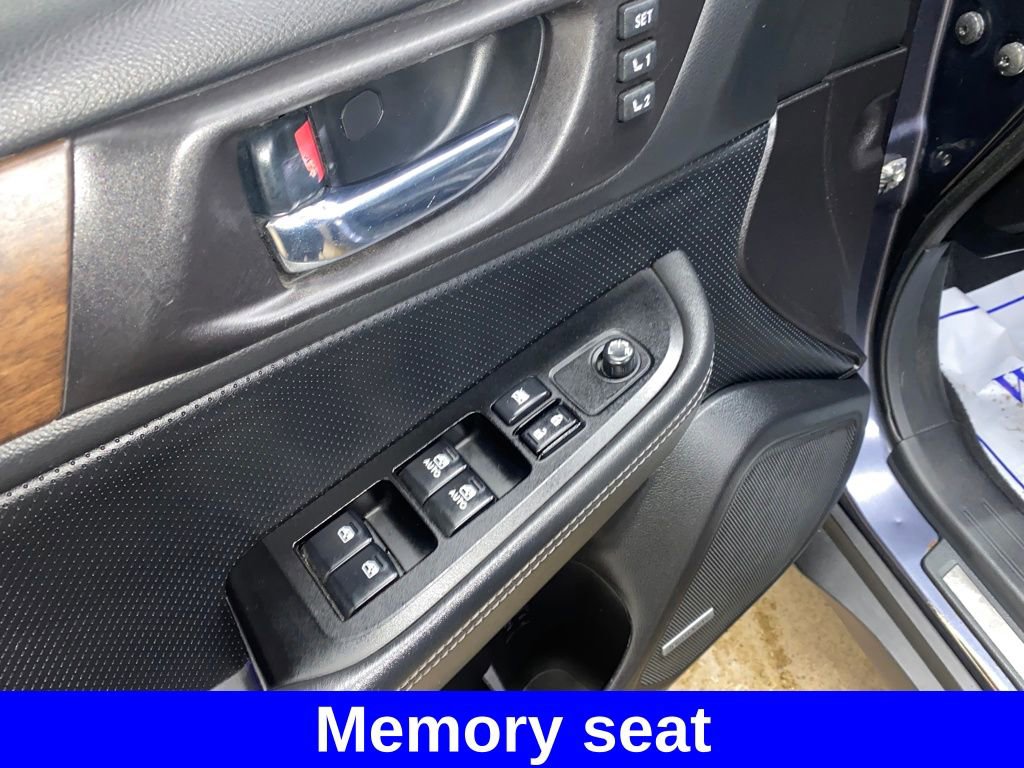 Used 2017 Subaru Outback 2.5i Limited image 9