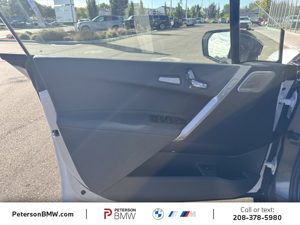 New 2026 BMW iX M70 w/ Executive Package image 15