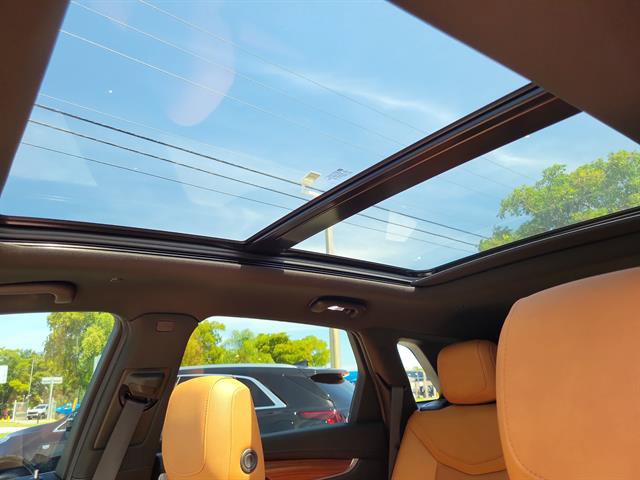 Certified 2023 Cadillac XT5 Premium Luxury FWD image 16