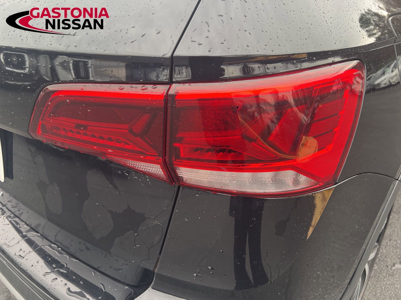 Used 2024 Volkswagen Taos SE image 17