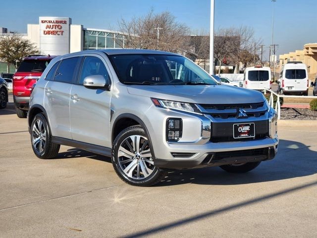 Used 2025 Mitsubishi Outlander Sport AWD image 2