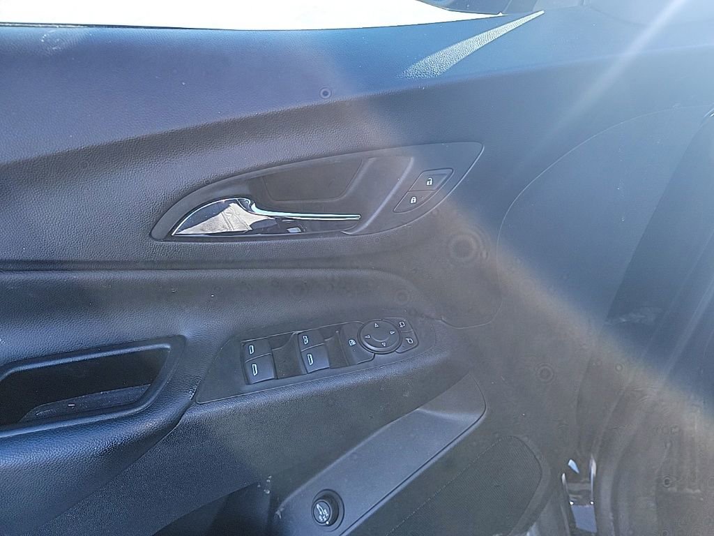 Used 2022 Chevrolet Equinox LT image 14