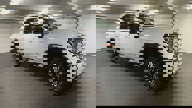 New 2026 GMC Sierra 2500 Denali image 2