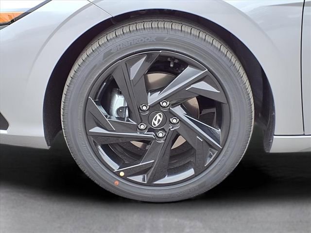 New 2026 Hyundai Elantra SEL Sport image 12