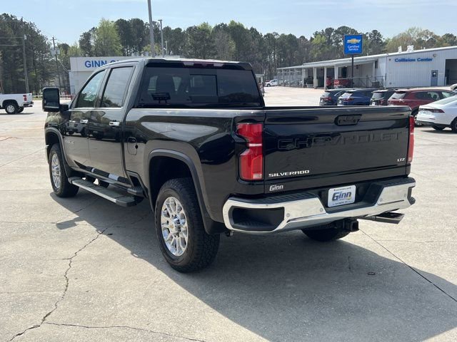 Used 2025 Chevrolet Silverado 2500 LTZ w/ LTZ Plus Package image 7