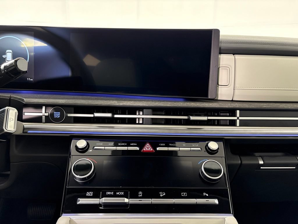 New 2027 Hyundai Santa Fe Limited FWD image 25