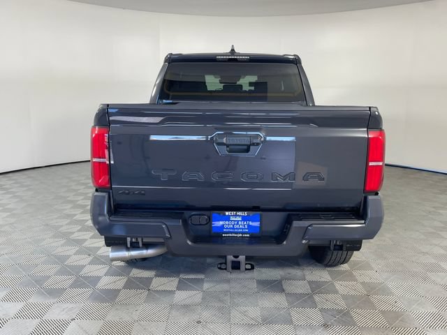 Used 2025 Toyota Tacoma TRD Sport AWD/4WD image 24
