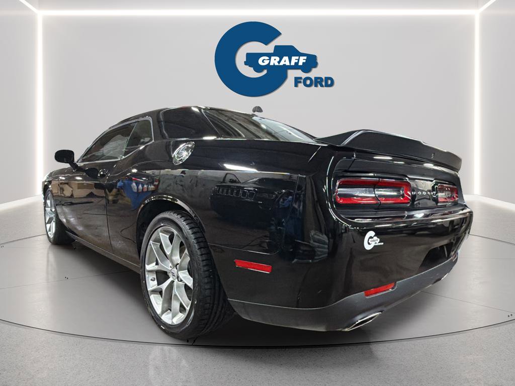 Used 2023 Dodge Challenger GT image 3