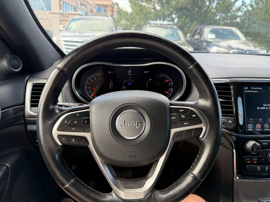 Used 2021 Jeep Grand Cherokee Laredo X image 29