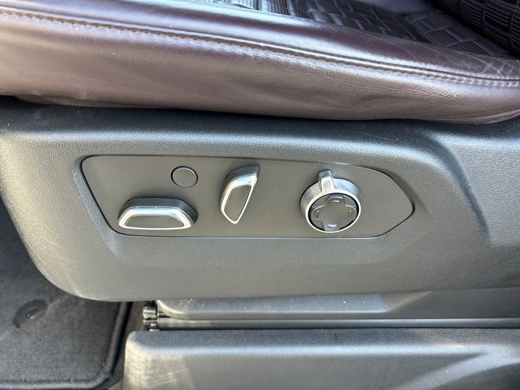 Used 2022 Cadillac Escalade ESV Sport Platinum image 56