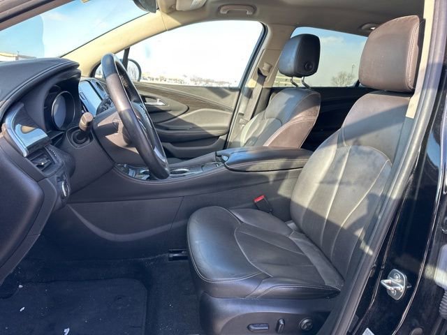Used 2018 Buick Envision Essence image 20