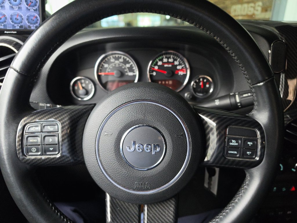 Used 2013 Jeep Wrangler Rubicon AWD/4WD image 15