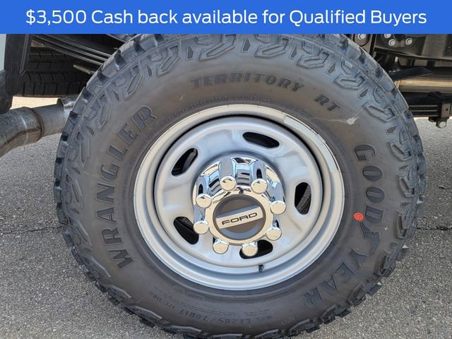 New 2025 Ford F350 XL w/ 360-Degree Camera Package image 6