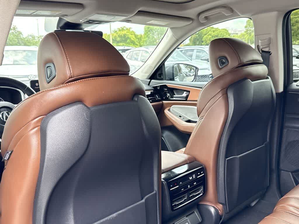 Used 2024 Acura MDX SH-AWD w/ Technology Package image 22