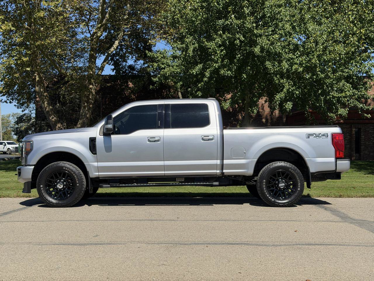 Used 2021 Ford F250 Lariat AWD/4WD image 3