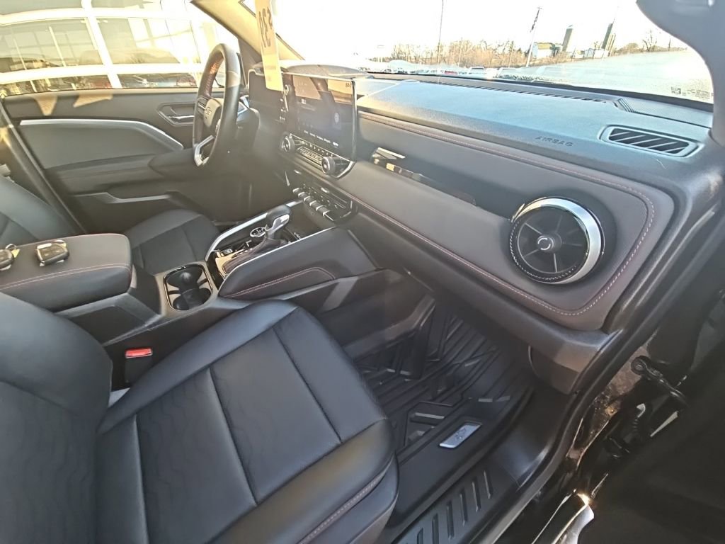 Certified 2024 Chevrolet Colorado Z71 w/ Z71 Convenience Package 2 image 19