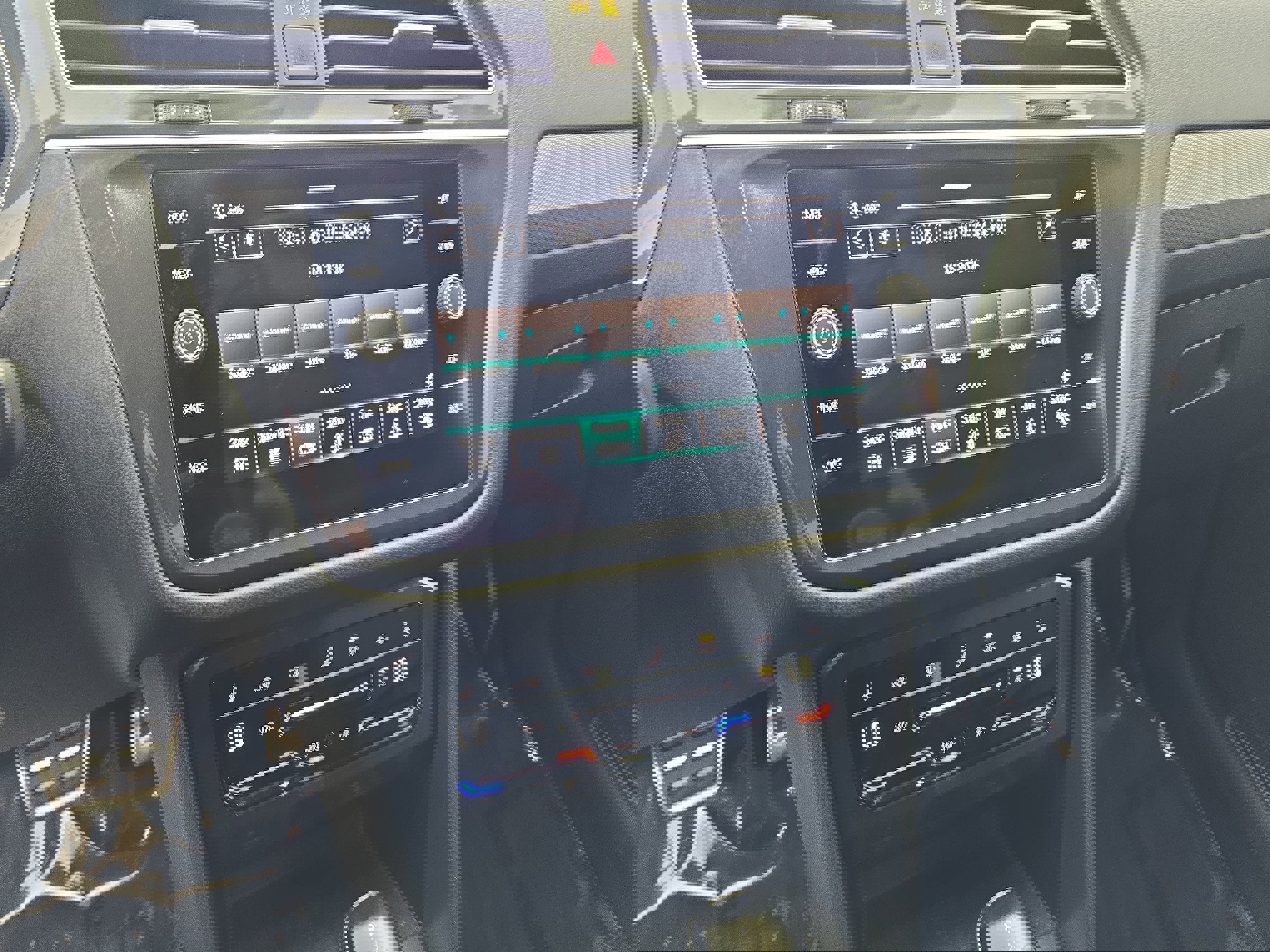 Used 2022 Volkswagen Tiguan SE R-Line image 20