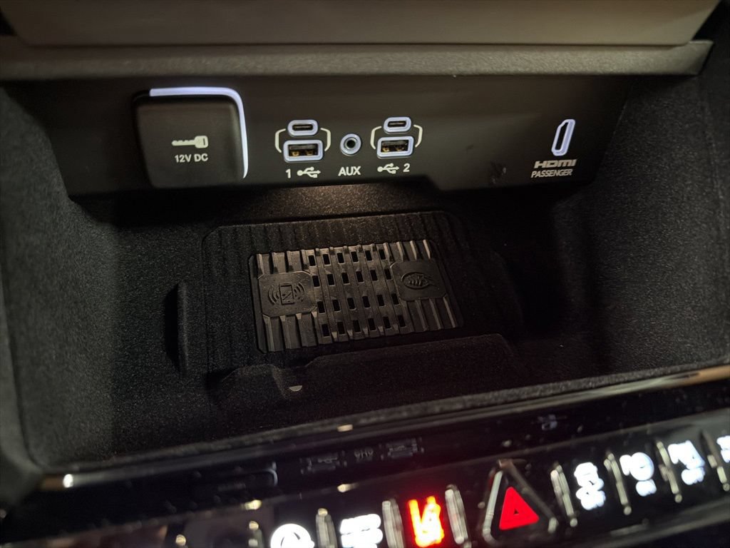 New 2026 Jeep Grand Wagoneer Summit AWD/4WD image 31