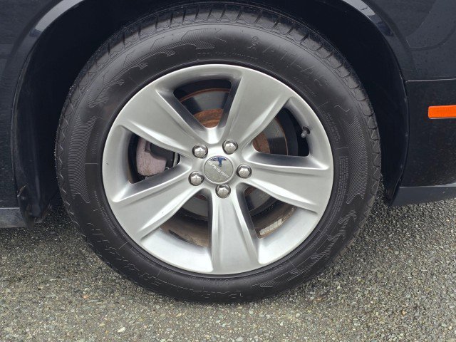 Used 2017 Dodge Challenger SXT w/ Sound Group RWD image 9