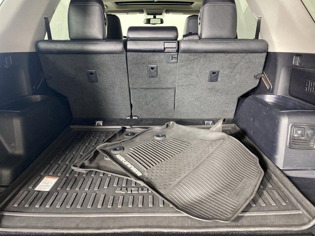 Used 2018 Toyota 4Runner Limited image 9