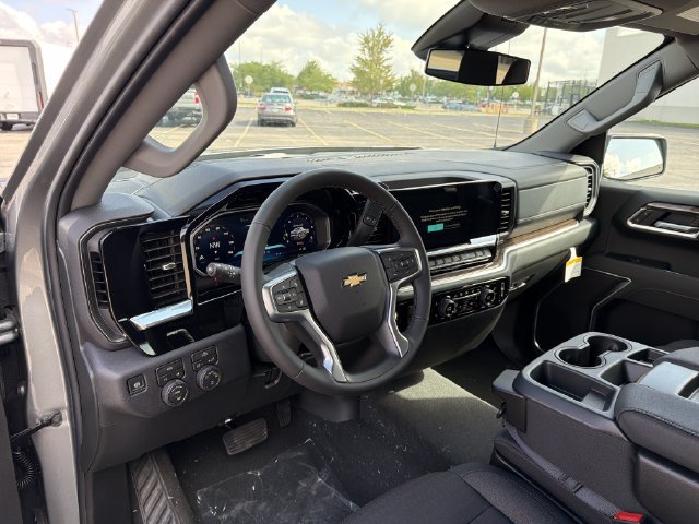 New 2026 Chevrolet Silverado 1500 LT AWD/4WD image 12