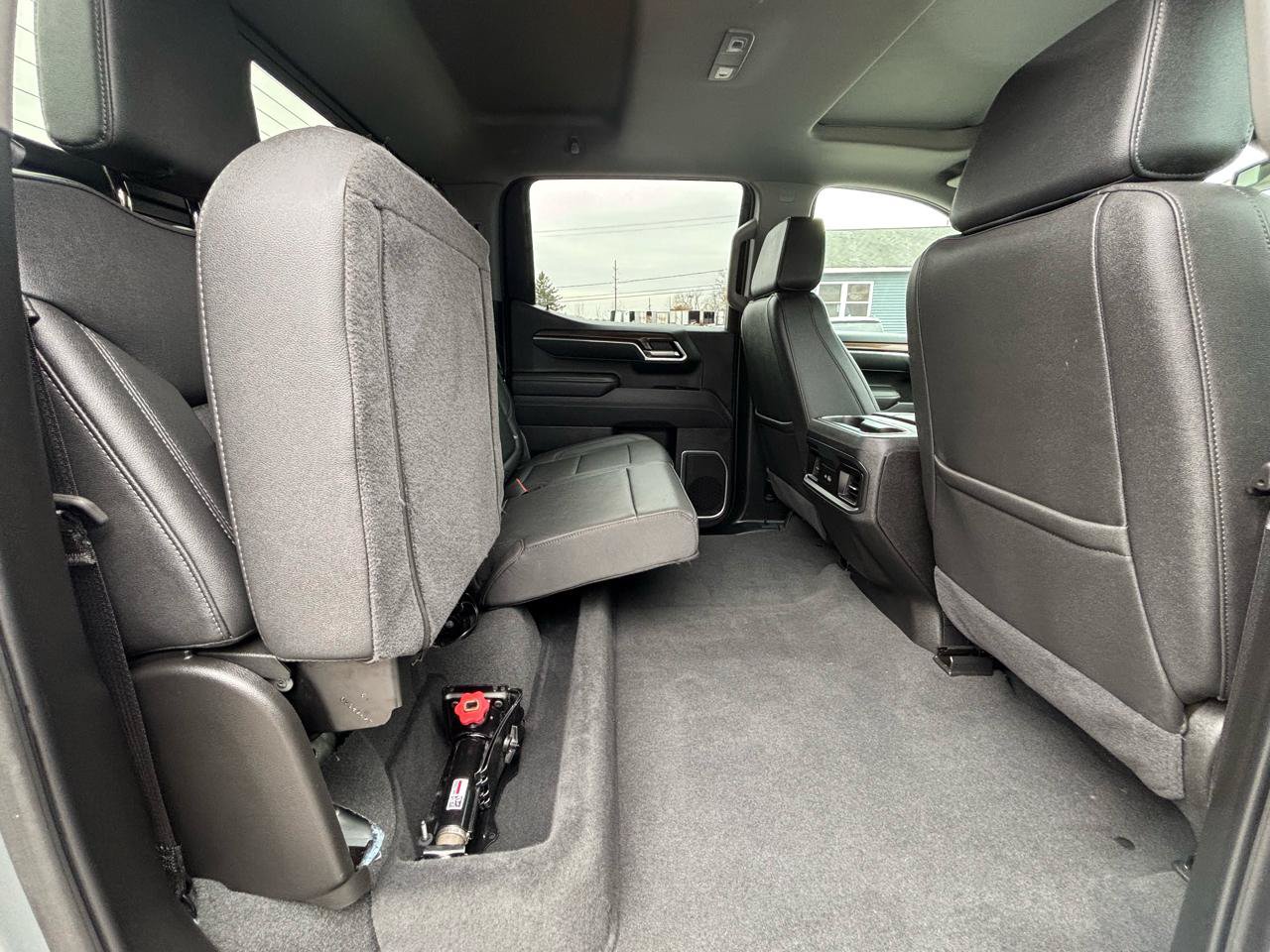 Used 2025 Chevrolet Silverado 1500 RST w/ Convenience Package II AWD/4WD image 25