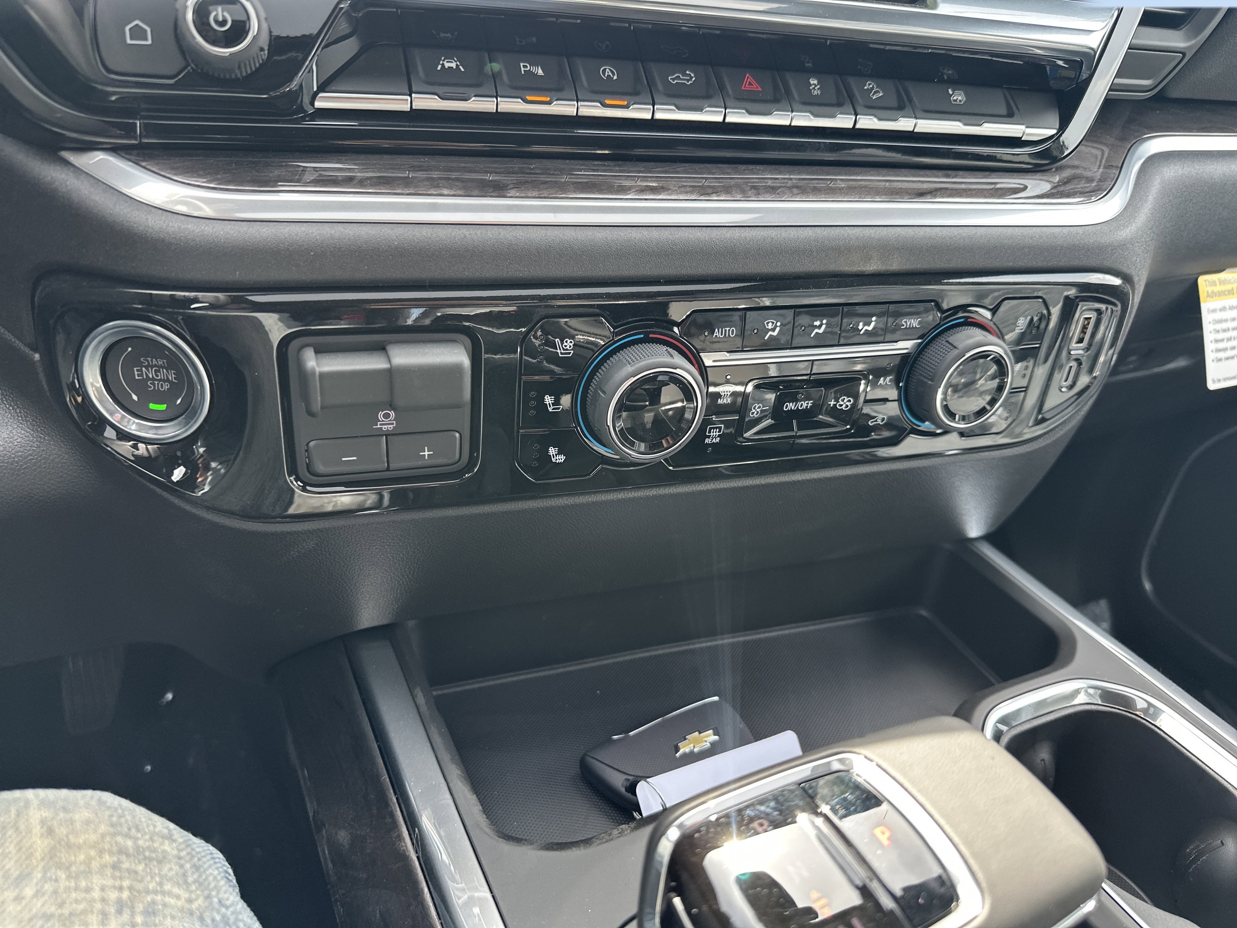 New 2026 Chevrolet Silverado 1500 LTZ w/ LTZ Premium Package image 16