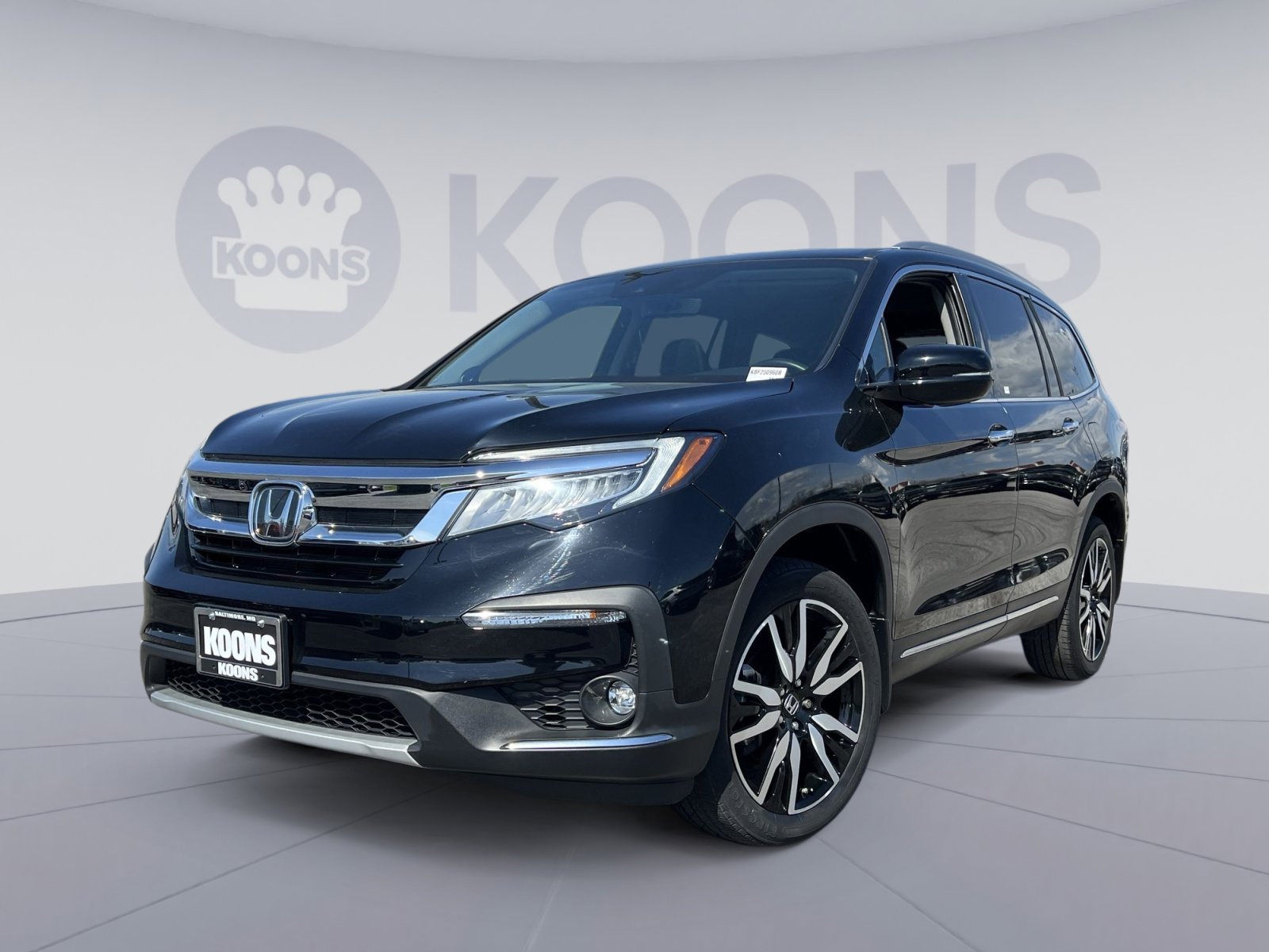 Used 2022 Honda Pilot Touring image 1