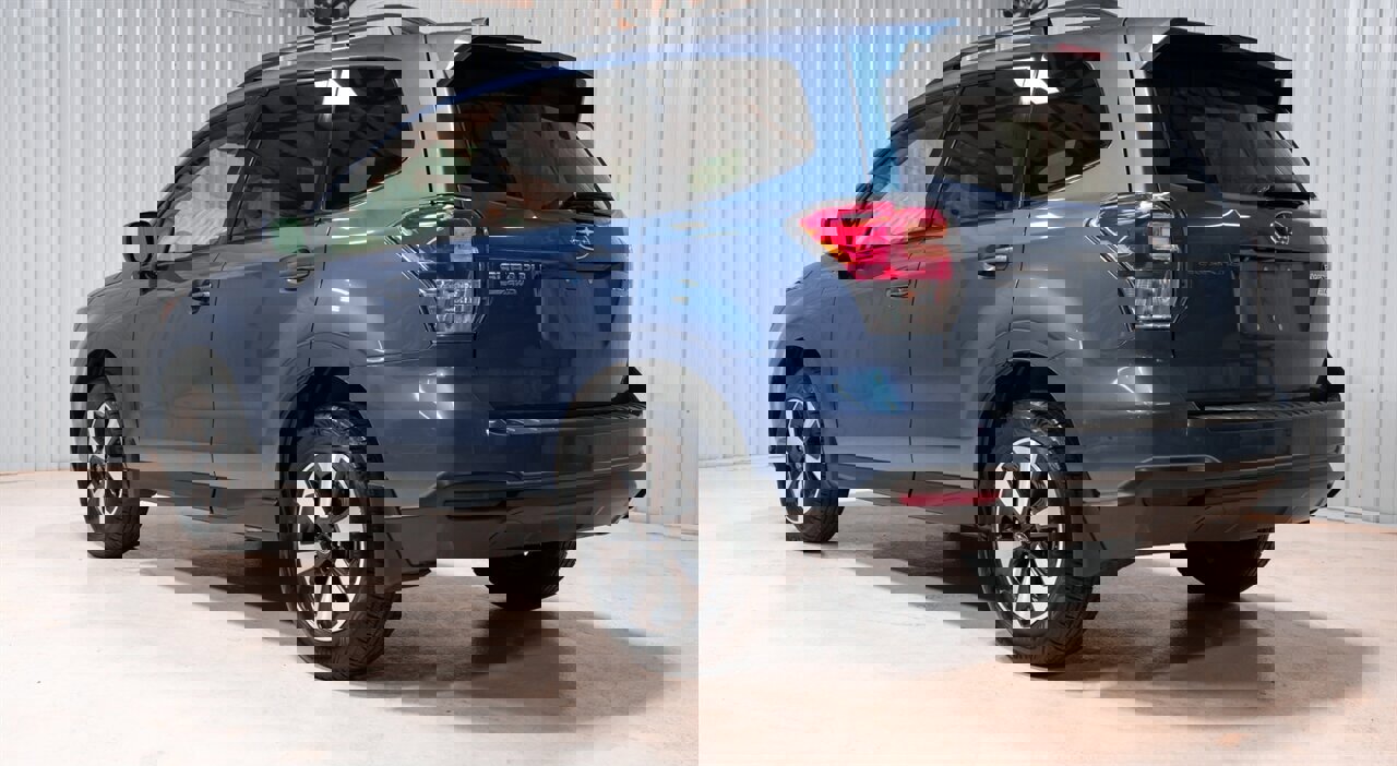 Used 2017 Subaru Forester 2.5i Premium w/ Protection Package #1 image 5