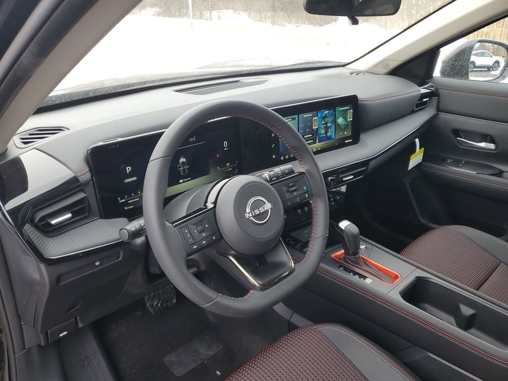 New 2026 Nissan Kicks SR w/ Cold Weather Package AWD/4WD image 11