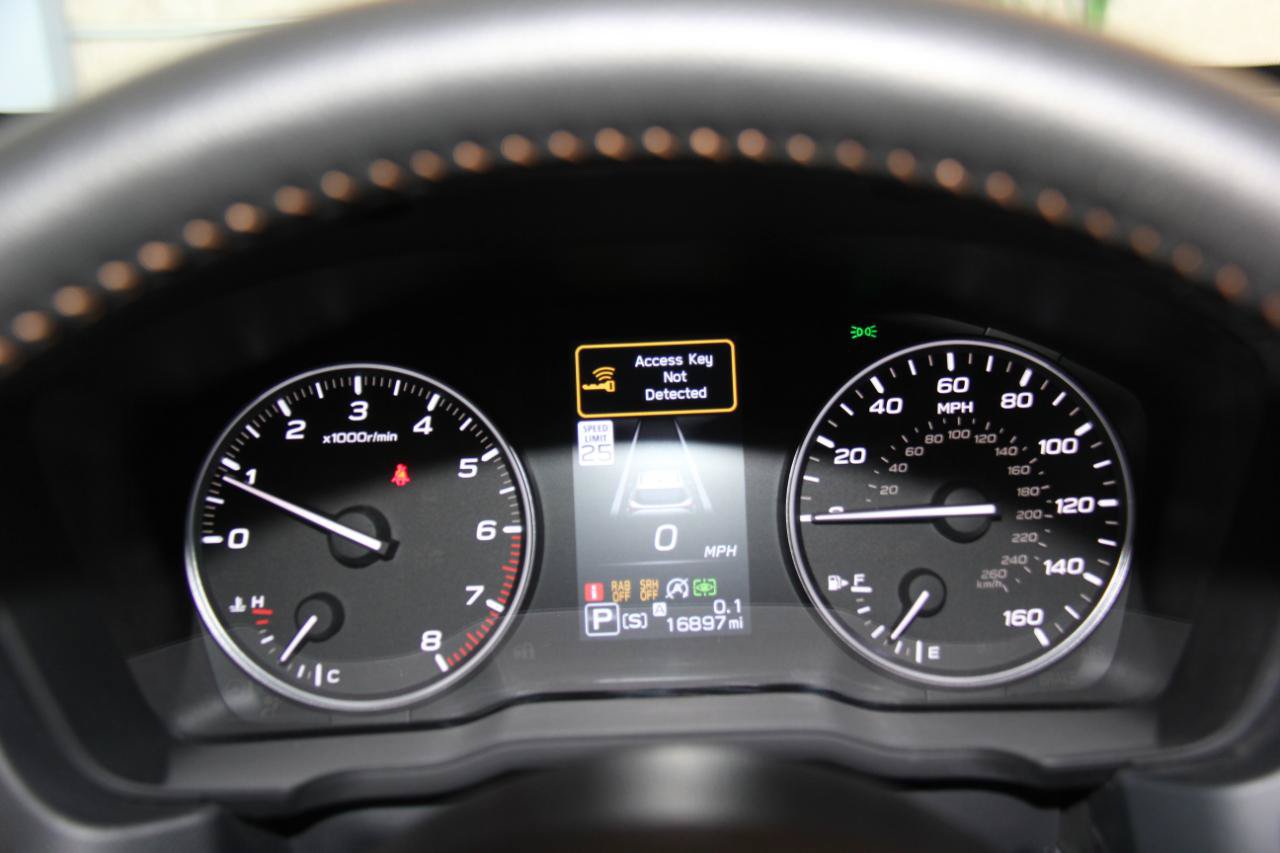 Used 2025 Subaru Forester Touring AWD/4WD image 14