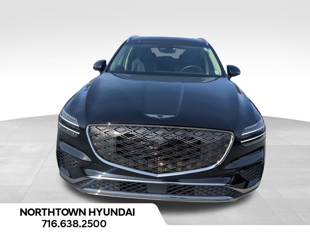 Used 2026 Genesis GV70 2.5T Select image 5