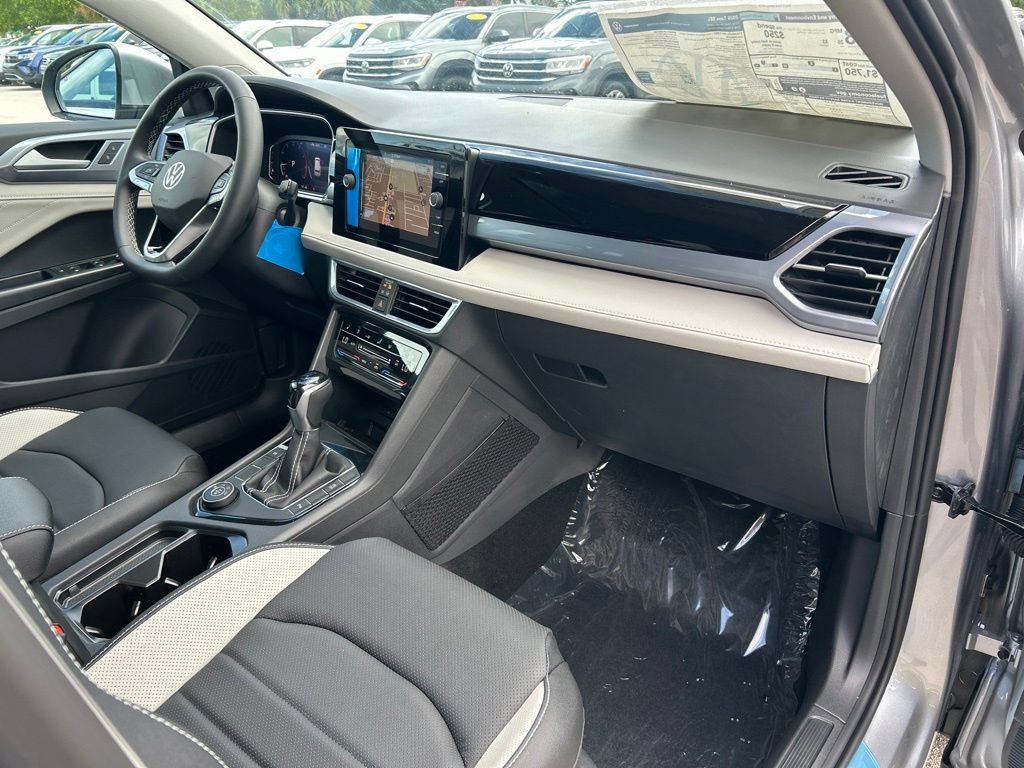 New 2026 Volkswagen Taos SEL AWD/4WD image 45