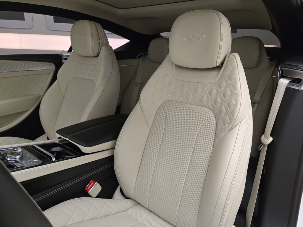Used 2023 Bentley Continental GT Speed image 26