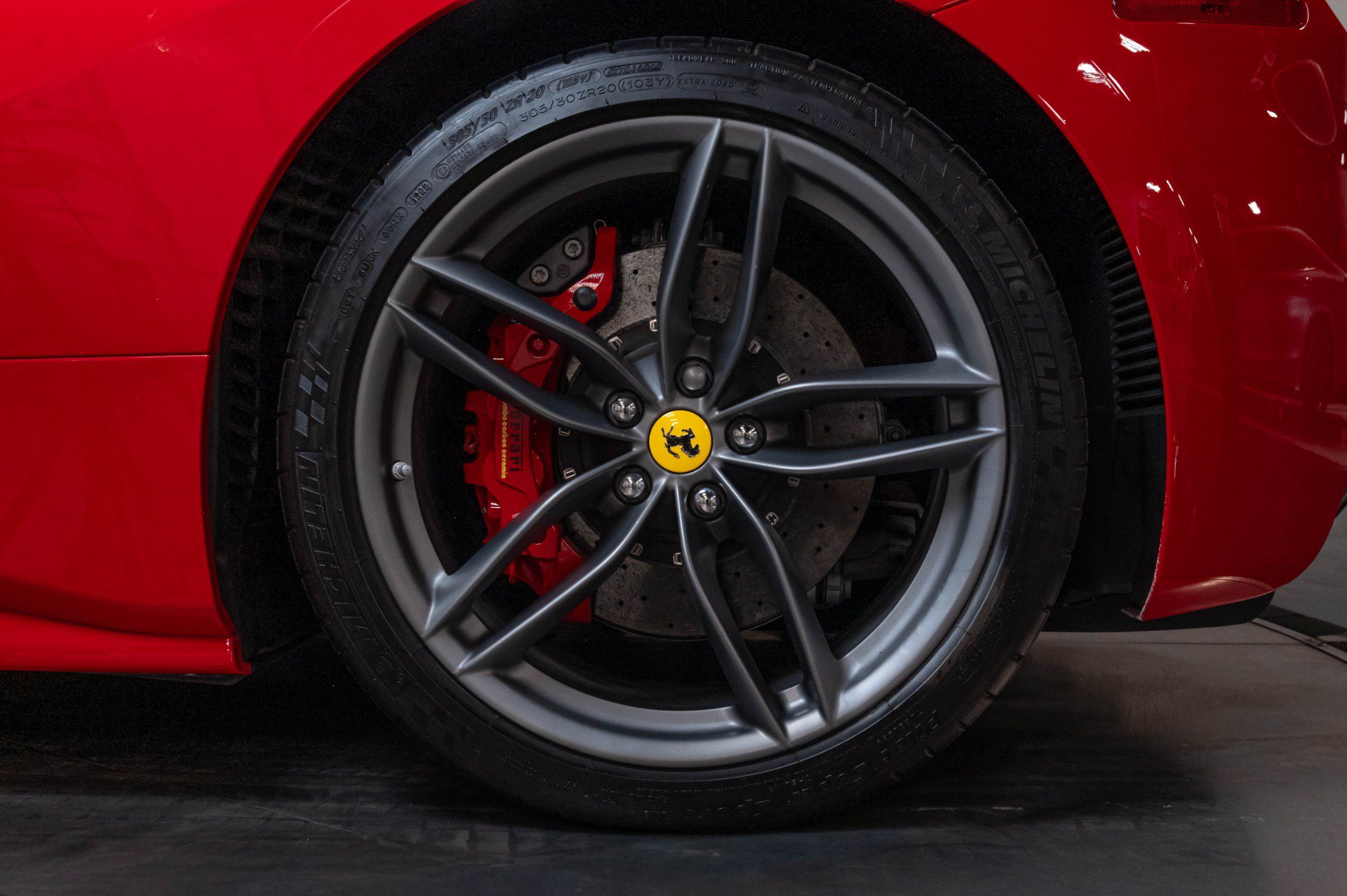 Used 2018 Ferrari 488 GTB RWD image 49