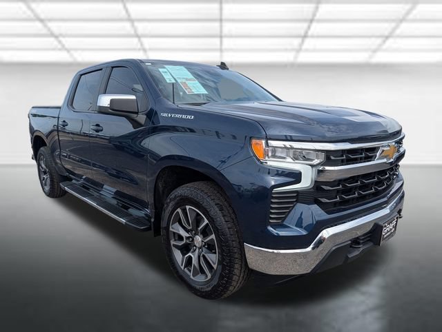 Used 2023 Chevrolet Silverado 1500 LT AWD/4WD image 1